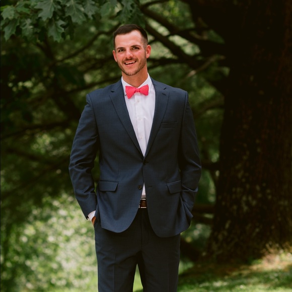 Meet your Posher, Chris - Picture 1 of 1